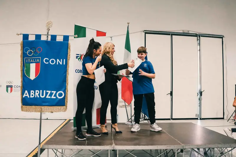 Premiazione sul palco del CONI Abruzzo
