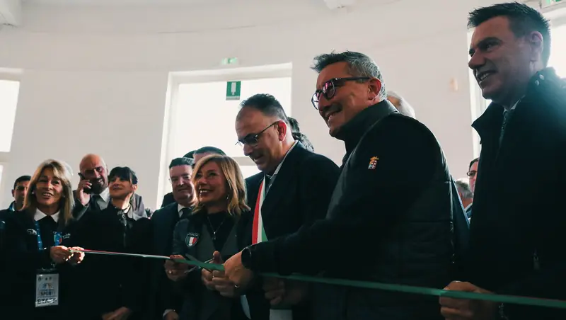 Taglio del nastro per l'inaugurazione del Festival dello Sport Abruzzo 2025